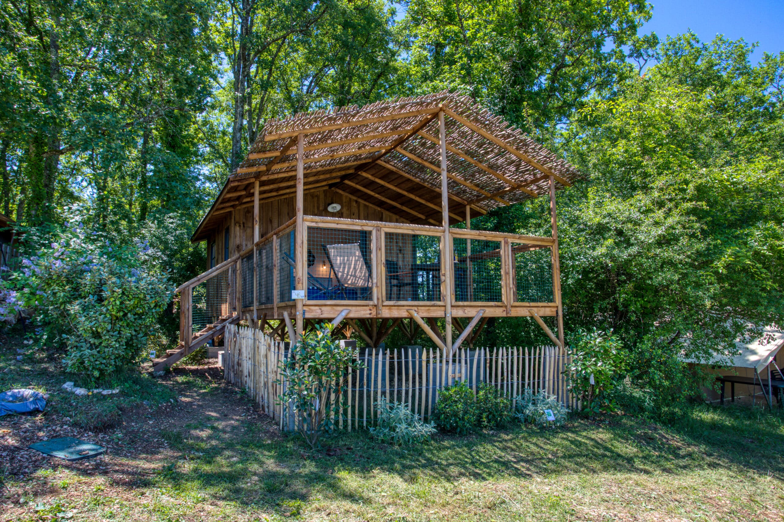 cabane extérieur